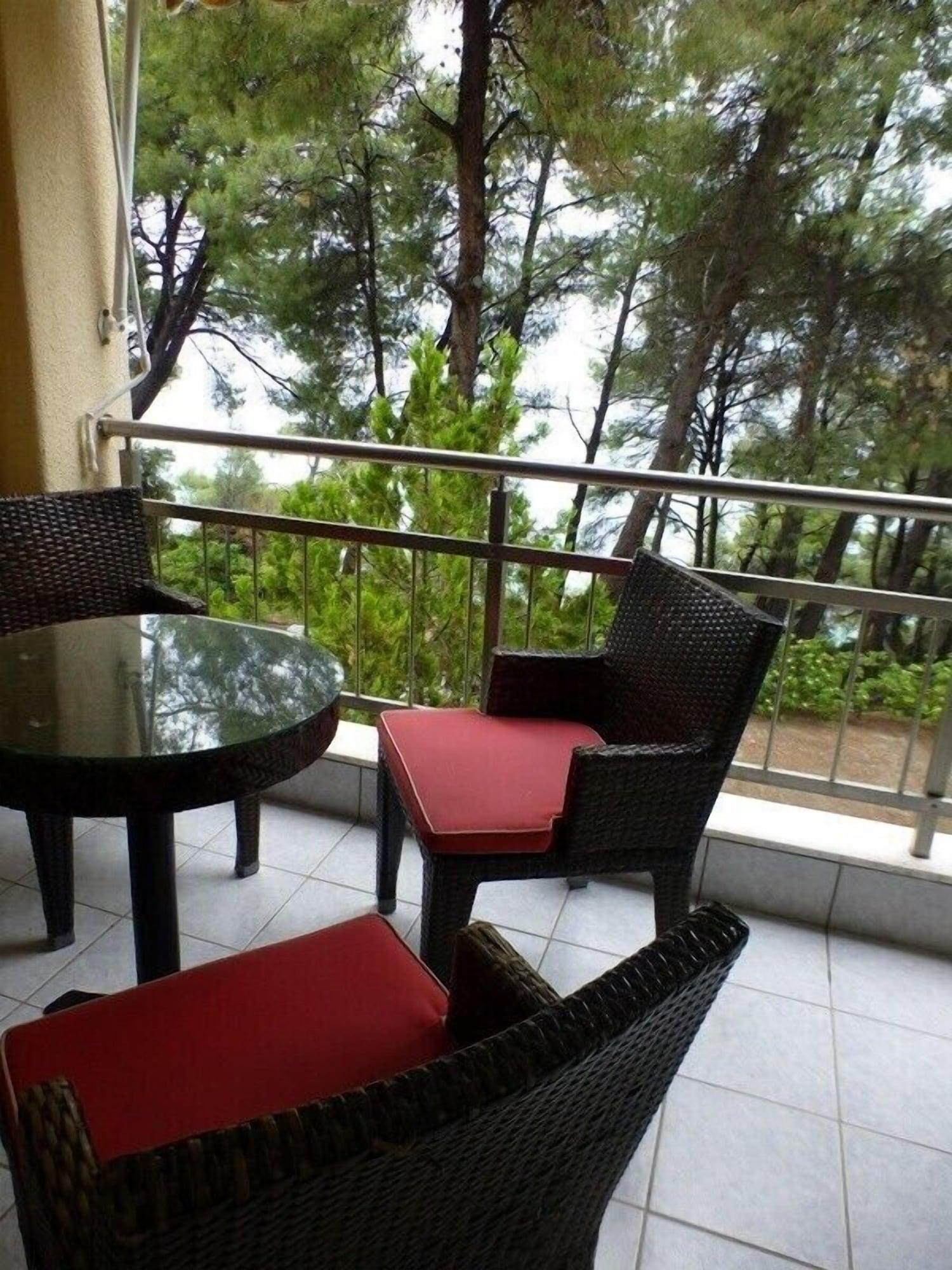 Dryades Hotel 希维利 外观 照片