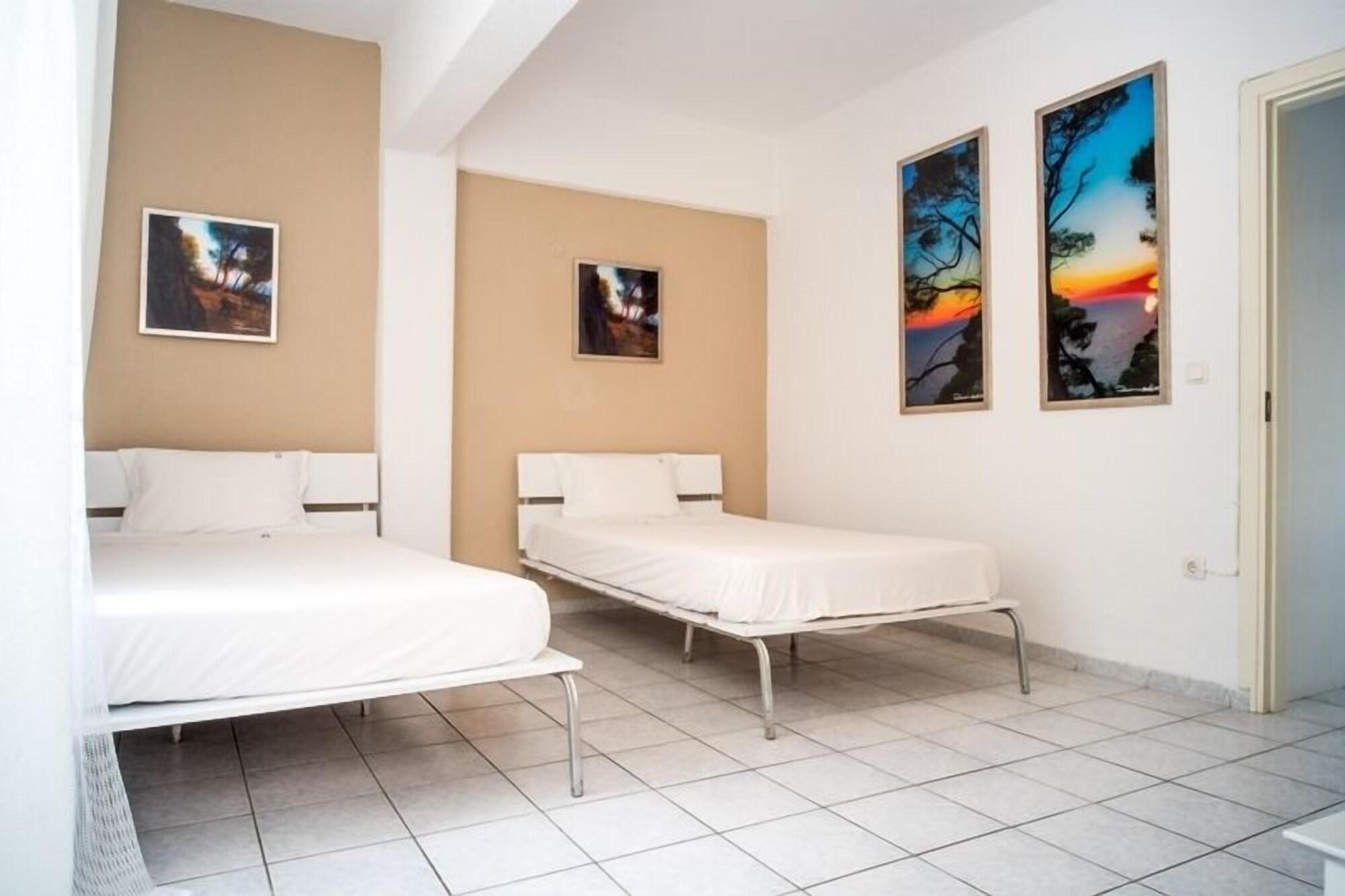 Dryades Hotel 希维利 外观 照片