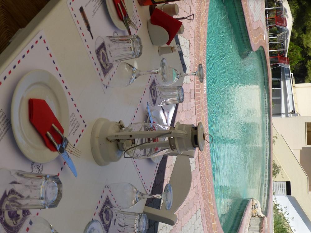 Dryades Hotel 希维利 外观 照片